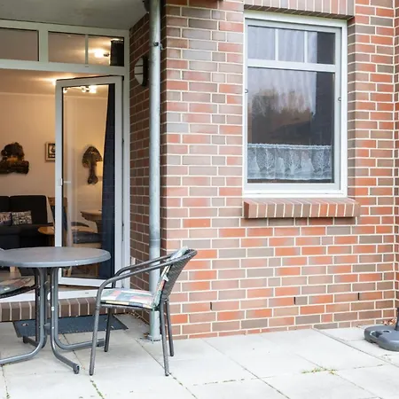 Apartment Haus Roland 02 *
