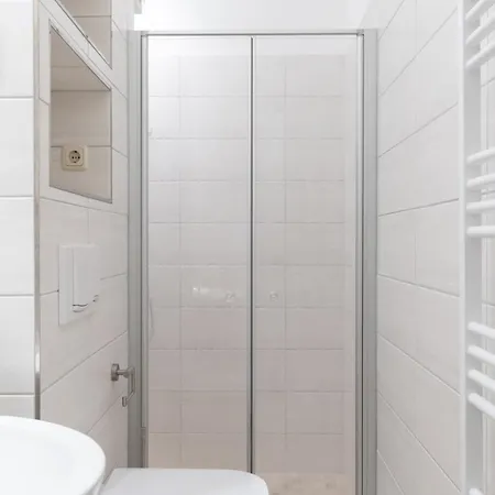 Haus Roland, 02