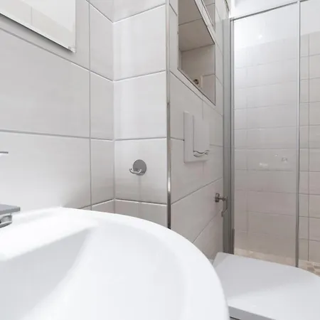 Apartamento Haus Roland, 02 *