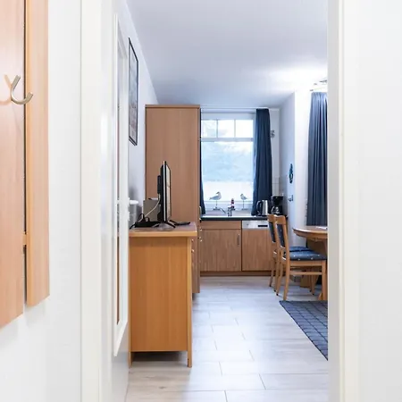 شقة Haus Roland, 02 *